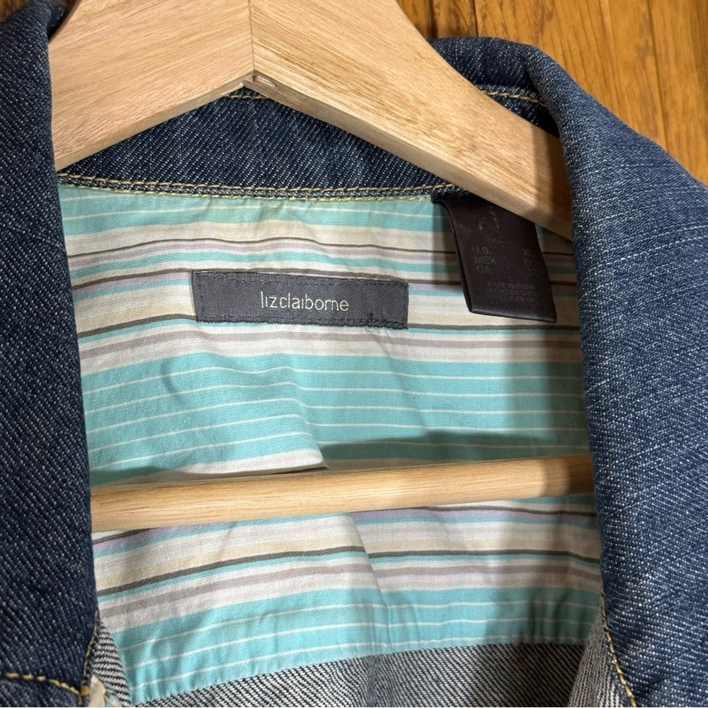 Liz Claiborne Denim Jacket Women’s XLarge Dark Wash Drawstring Waist Button Up - Picture 2 of 6